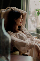 Beautiful single ukrainian woman maryna from kiev with Black hair age 46 photo-1