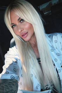 Date Ukrainian women kateryna from dnipro with Blonde hair age 39