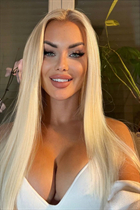 Ukranian bride lyudmila from kharkov with Blonde hair age 40 photo-24