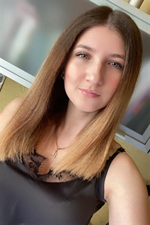 Dating ukrainian girl maria from dnepr with Blonde hair age 26