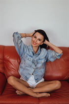 Girl from milan natalia with Dark Brown hair age 44 photo-9