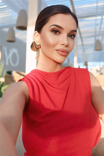 astana bride veronika with Dark Brown hair age 26