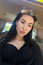 Beautiful woman of Ukraine yelyzaveta from dnipro with Dark Brown hair age 24 photo-2