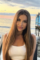 Belle fille ukrainienne valeriia de kyiv avec Chatain clairs cheveux, âge 26 photo-6