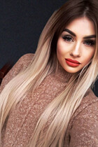 Mujeres eslavas yuliia de lutsk con pelo Rubio y edad 25 photo-14