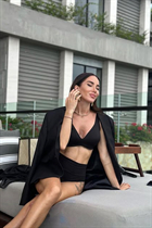 Gorgeous Ukrainian bride khrystyna from bali with Dark Brown hair age 36 photo-8