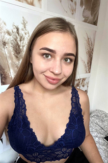 Ukrainian wife from kherson anna with Light Brown hair age 25