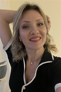 Pretty girl alena from klaipėda with Blonde hair age 43