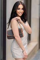 Fille célibataire ukrainienne katerina de krakow avec Brunette cheveux, âge 29 photo-1