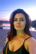 Ukranian bride natalia from kiev with Dark Brown hair age 48 photo-1