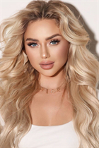 Bride from riga sofia with Blonde hair age 26 photo-3