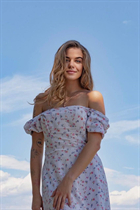 Pretty girl anna from vienna with Light Brown hair age 25 photo-3