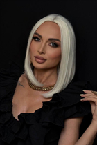 Dating ukrainian woman daria from zaporizhia with Blonde hair age 38