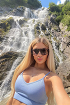 Marrying a moldovan woman masha from kishinev with Blonde hair age 31 photo-11