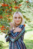 Hot russian mail order bride anna from dnepr with Blonde hair age 30