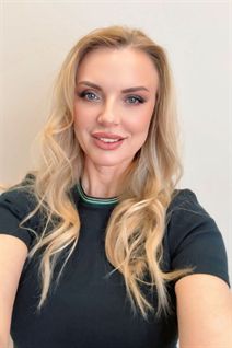 Beautiful Ukrainian bride inna from kiev with Blonde hair age 45