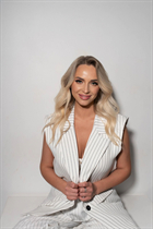 Girl in Ukraine yana from vinnytsya with Blonde hair age 35 photo-5