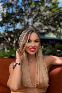 Ukrainian woman online irina from kremenchug with Blonde hair age 42