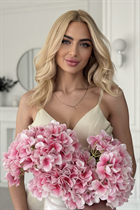 Mujer ucraniana para matrimonio diana de kharkov con pelo Rubio y edad 25 photo-1