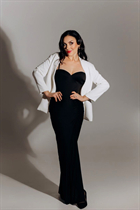 Esposa ucraniana yulia de krivoy rog con pelo Negro y edad 50 photo-20