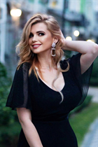 Hermosa mujer ucraniana irina de kiev con pelo Rubio y edad 53 photo-2