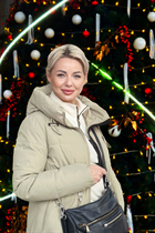 Beautiful woman of ukrainian elena from dnepr with Blonde hair age 49 photo-3
