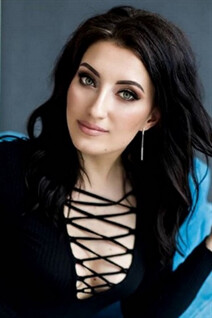 Ukraine beautiful women ekaterina from mariupol with Black hair age 22