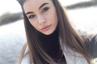 Wife from Ukraine eugenia from chernigov with Dark Brown hair age 24 photo-19