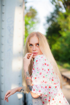 Mariée allemande yelizaveta de munich avec Blond cheveux 25 ans photo-4
