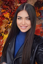 Mariée allemande anna de poltava avec Brunette cheveux 34 ans photo-31