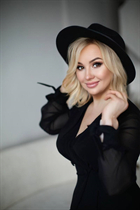 Pretty girl natalia from zurich with Blonde hair age 51 photo-7