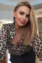 Ukrainian single woman inna from kharkov with Blonde hair age 51 photo-3