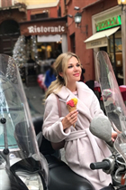 Ukrainian lady irina from kiev with Blonde hair age 40 photo-5