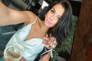 Fille allemande julia de witenberg avec Noirs cheveux 30 ans photo-9