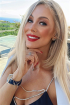 Lovely Ukrainian girl daria from mukachevo with Blonde hair age 40 photo-3