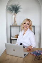 Pretty girl natalia from zurich with Blonde hair age 51 photo-8