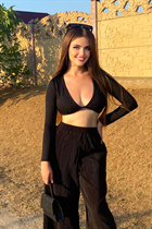 Ukrainian jolie fille anastasiia de krivoy rog avec Chatain clairs cheveux, âge 20 photo-6