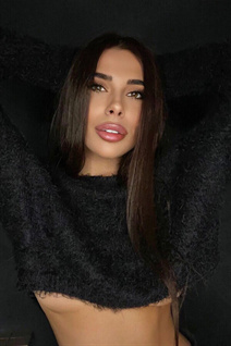 Women in ukraine valeriya from kiev with Dark Brown hair age 27