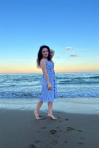 Beautiful Ukrainian woman svitlana from kharkiv with Dark Brown hair age 30 photo-5
