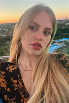 Mariée allemande yelizaveta de munich avec Blond cheveux 25 ans photo-5