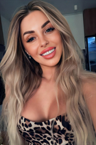 Ukrainian lady christina from lviv with Blonde hair age 36 photo-4