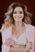 Beautiful woman of Ukraine dariia from odessa with Light Brown hair age 31 photo-2