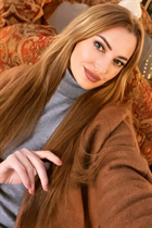 paris bride ruslana with Blonde hair age 43 photo-3