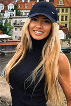 Beautiful czech girl irina from praha with Blonde hair 45 years old photo-6