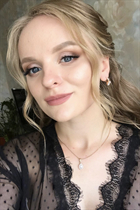 Ukrainian woman for dating alena from sumy with Light Brown hair age 26 photo-1