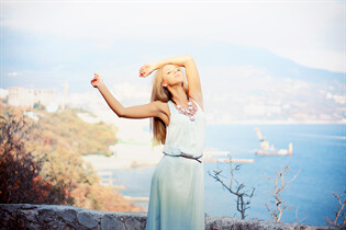 Dating a ukrainian woman maria from kharkov with Blonde hair age 30 photo-17