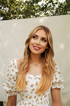 Femme ukrainienne de kiev veronica avec Chatain clairs cheveux, âge 24 photo-2