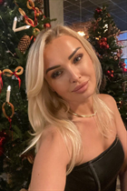 Fille allemande irina de kyiv avec Blond cheveux 49 ans photo-60