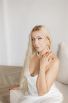 Mujeres increíbles de Ucrania alyona de odessa con pelo Rubio y edad 33 photo-22