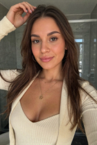 Perfect woman diana from los angeles with Dark Brown hair age 22 photo-11